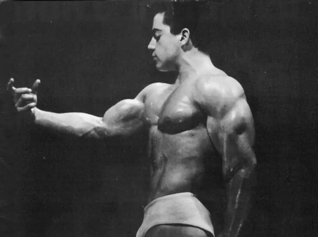 Marvin Eder in old-school power clean and overhead press article