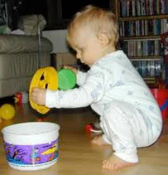 Ultra-deep weightless squat position
