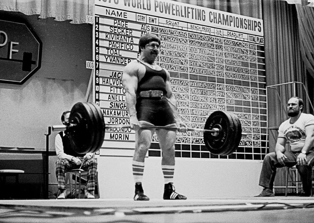 Powerlifter Larry Pacifico deadlifting in 1976