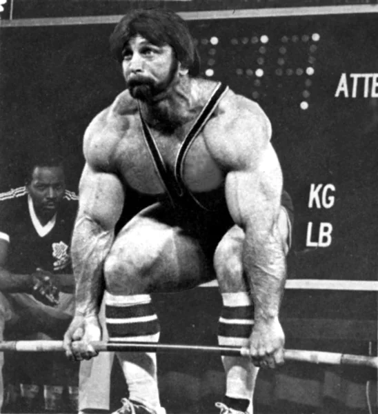 Roger Estep Powerlifter with muscular physique