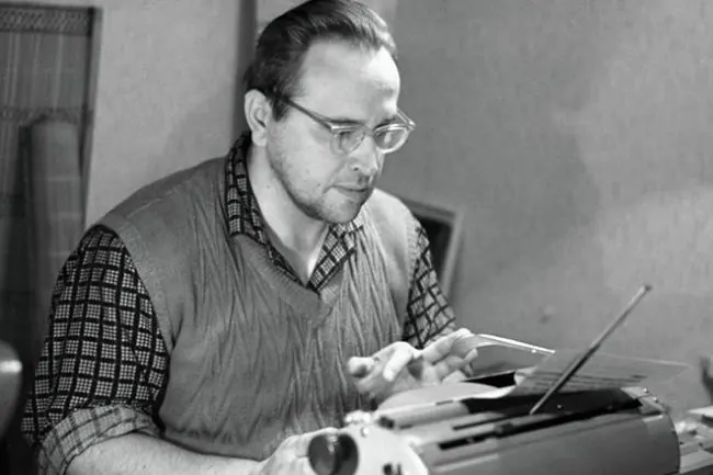 Writer Yury Vlasov