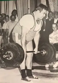 Hugh Cassidy deadlifting at the 1971 world powerlifting championship