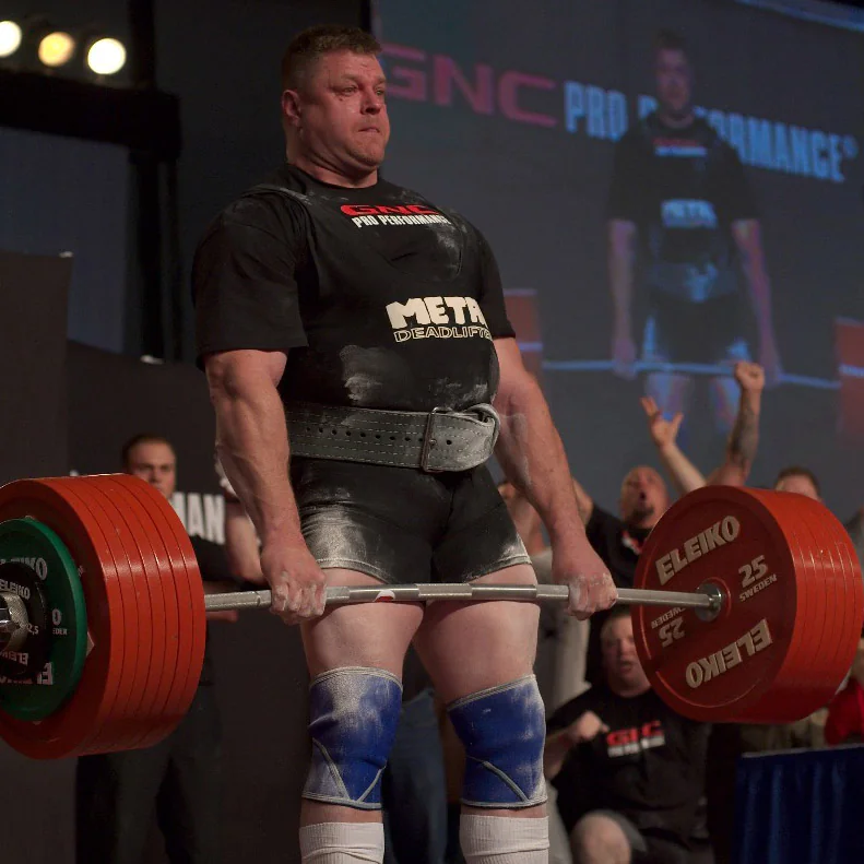 IRON COMPANY athlete and Powerlifting champion Brad Gillingham deadlifting at the Arnold.