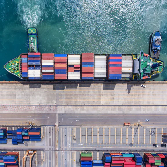 International Shipping Image